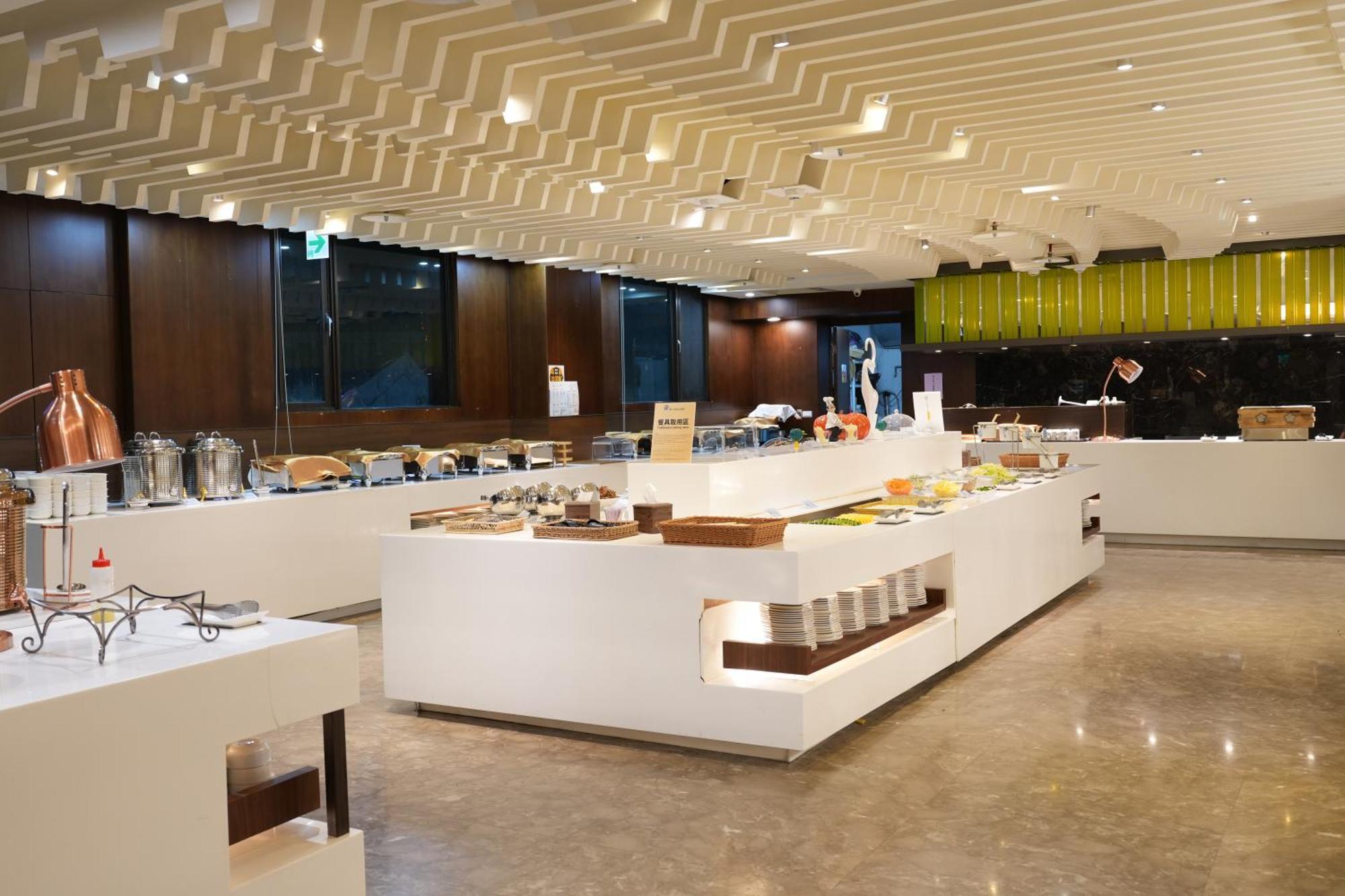 Hiyeshotel勤天商旅-花蓮館 Хуалиен Сити Екстериор снимка