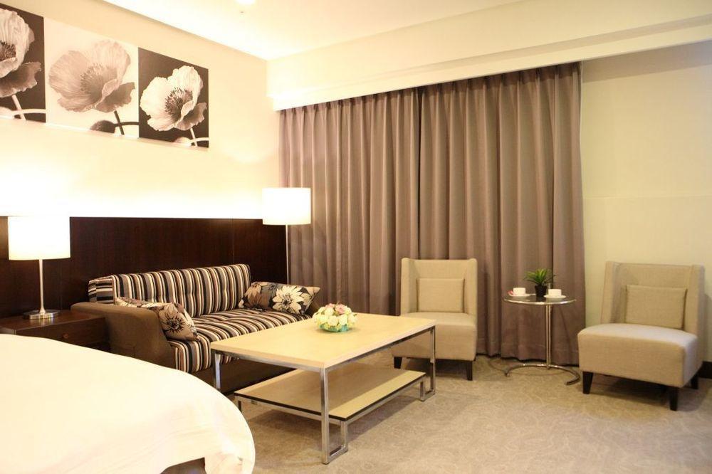 Hiyeshotel勤天商旅-花蓮館 Хуалиен Сити Екстериор снимка