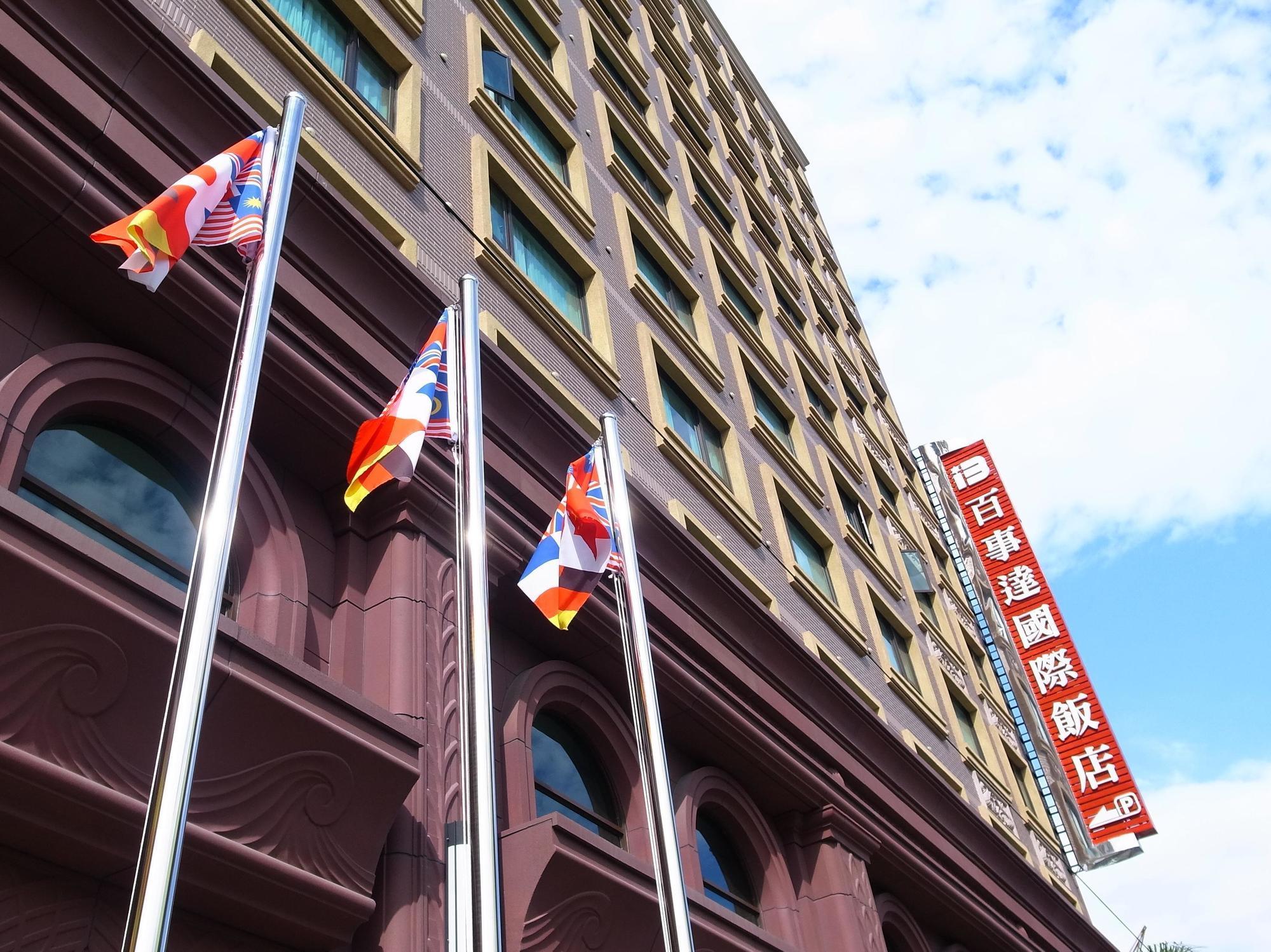 Hiyeshotel勤天商旅-花蓮館 Хуалиен Сити Екстериор снимка